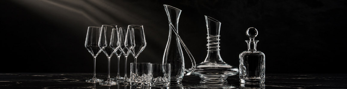 VERRES ET CARAFES