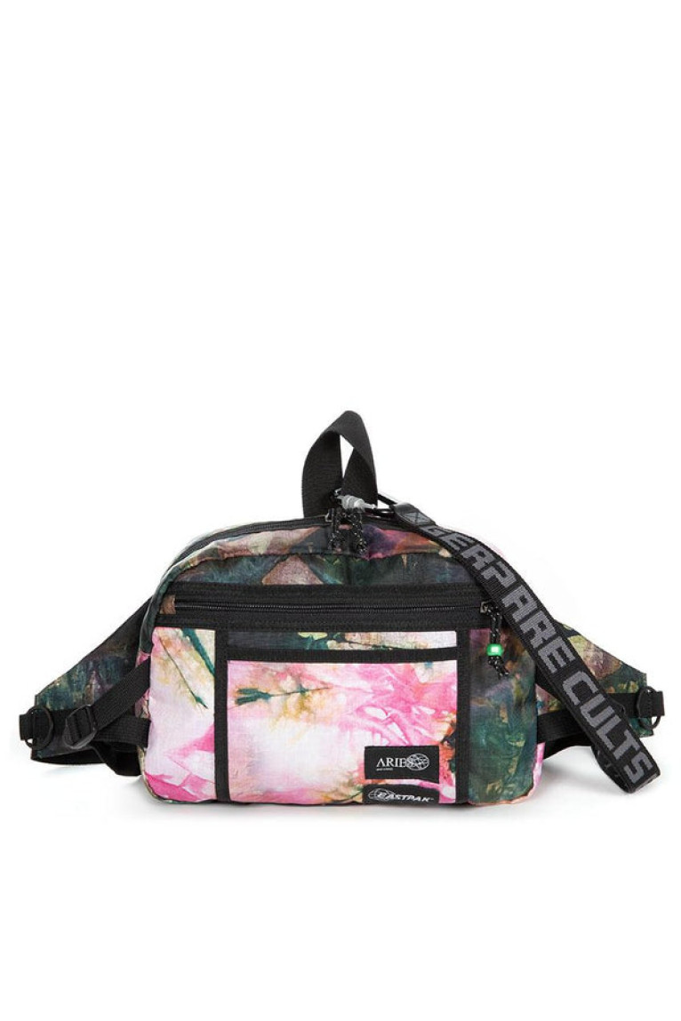 Banane XXL collab Aries Eastpak
