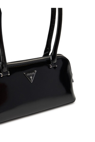 Sac baguette vernis porté épaule Guess jeans