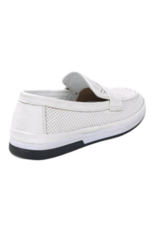 Mocassins - White