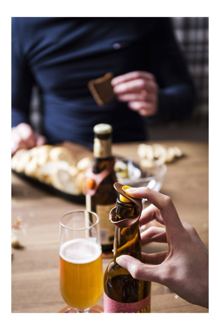 Bouchon marqueur cuir bouteille de bière x6 Vacuvin - Vacuvin