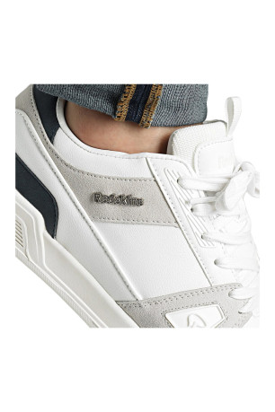 Sneakers plate Faster Redskins