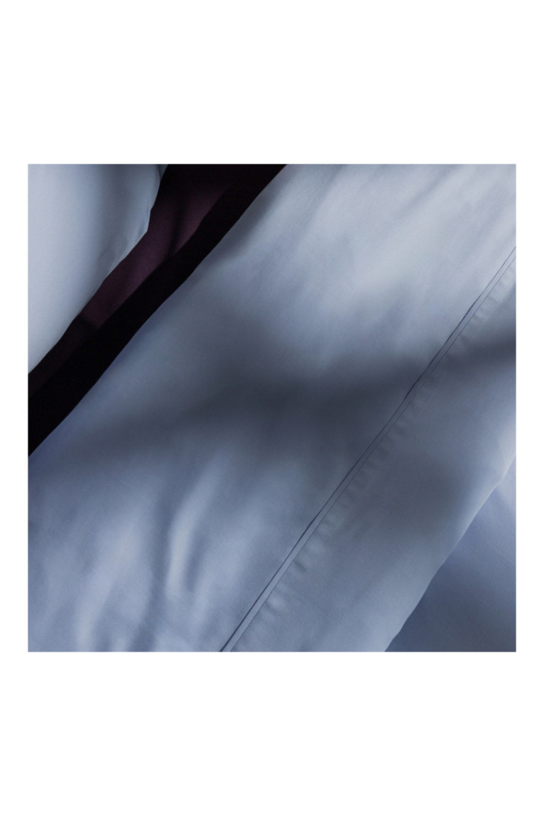 Parure de lit Satinette Solid Bleu clair - 200x220cm