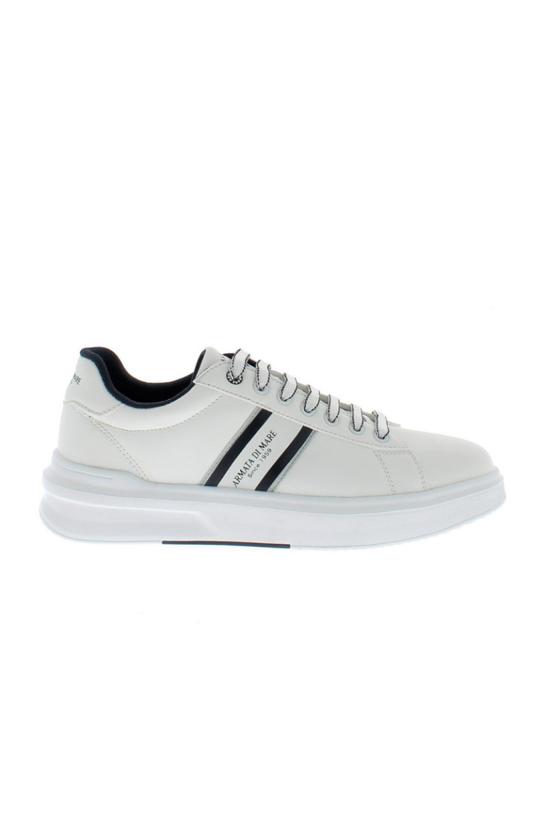 Sneakers blanc cassé et marine