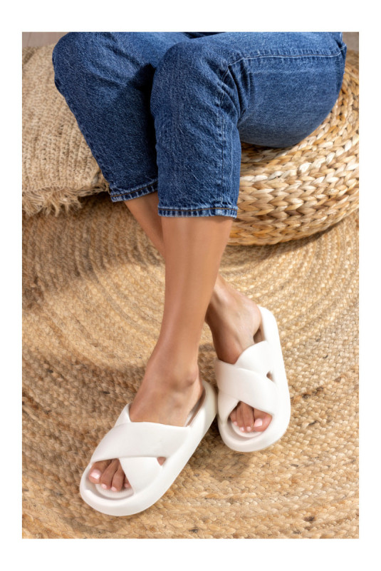 Claquettes - Femme - White