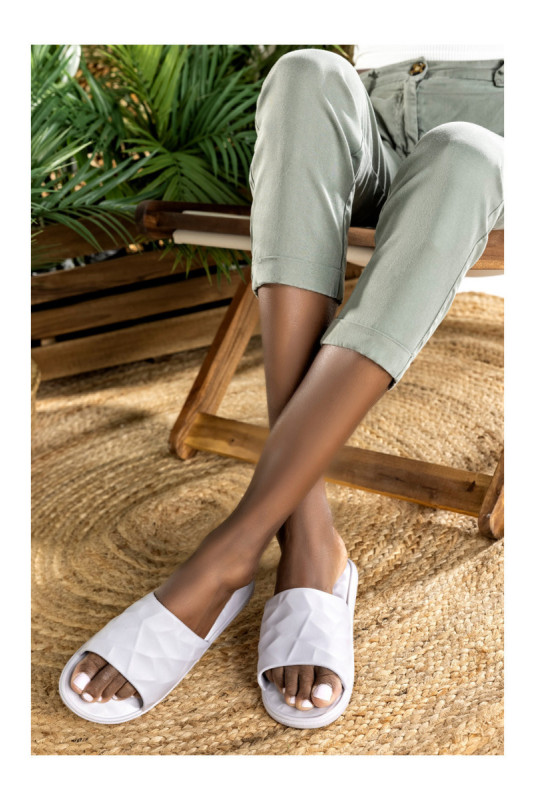 Claquettes - Femme - Grey