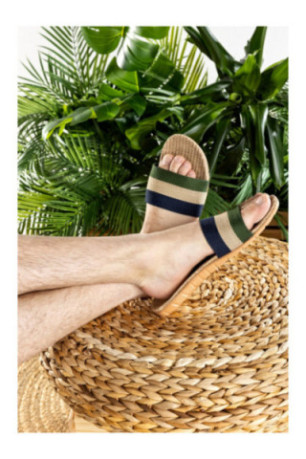 Claquettes - Homme - Mix