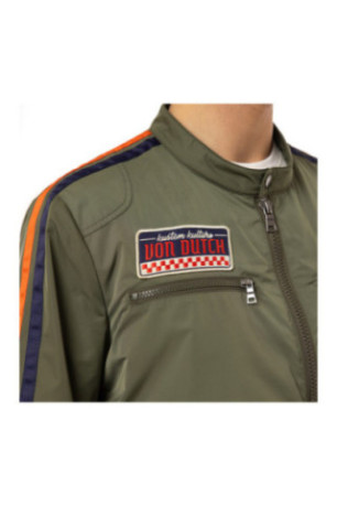 Veste Oil