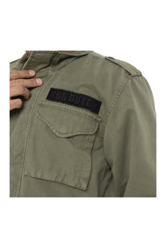 Veste Field