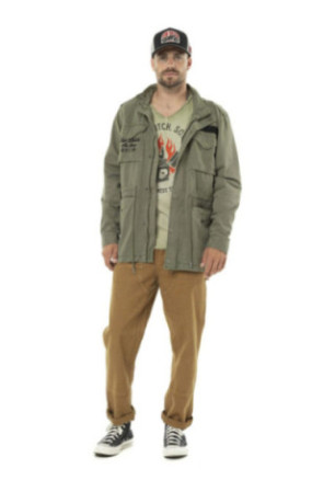 Veste Field