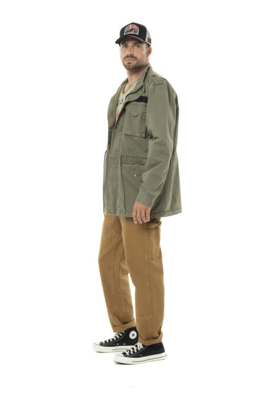 Veste Field