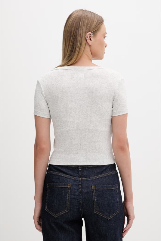 TShirt col V Guess jeans