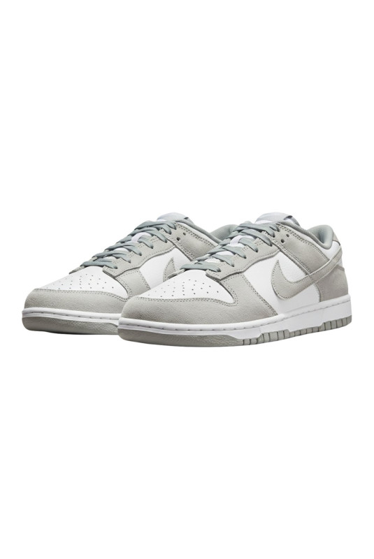 Baskets Dunk Low SE Nike