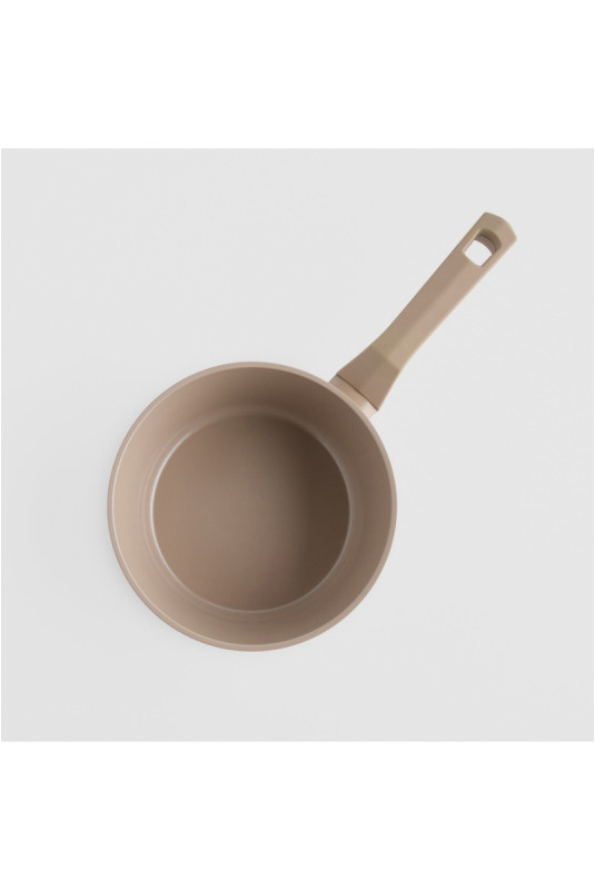 Casserole - Spise - Dark Beige