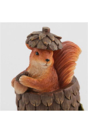 Figurine - Sally - Brown