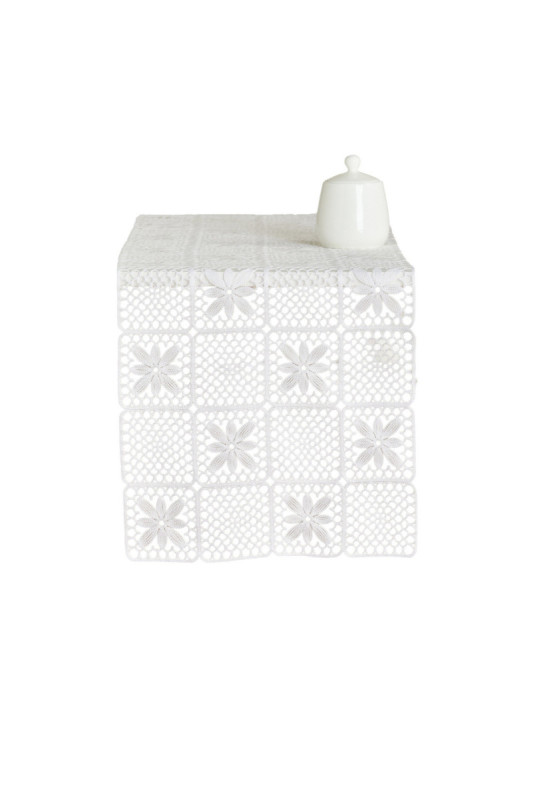 Chemin de Table En Dentelle - Lapua - White