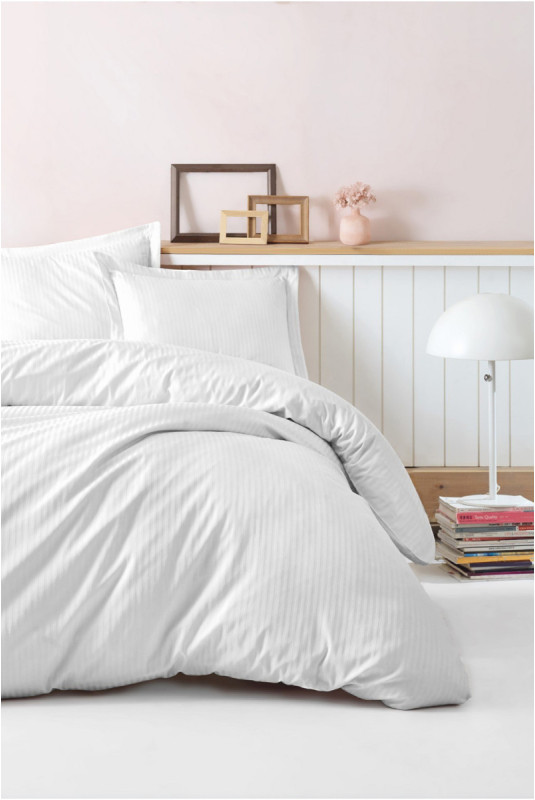 Ensemble housse de couette en satin - 240x220cm
