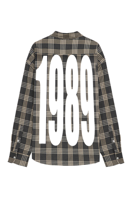 Chemise grise à carreaux