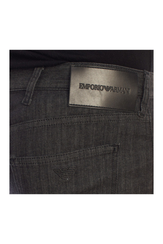 Jean slim homme noir