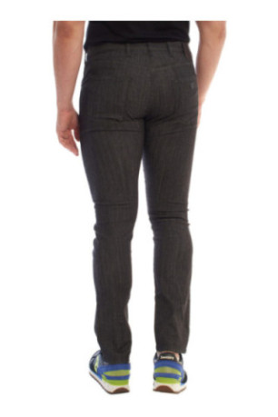 Jean slim homme noir