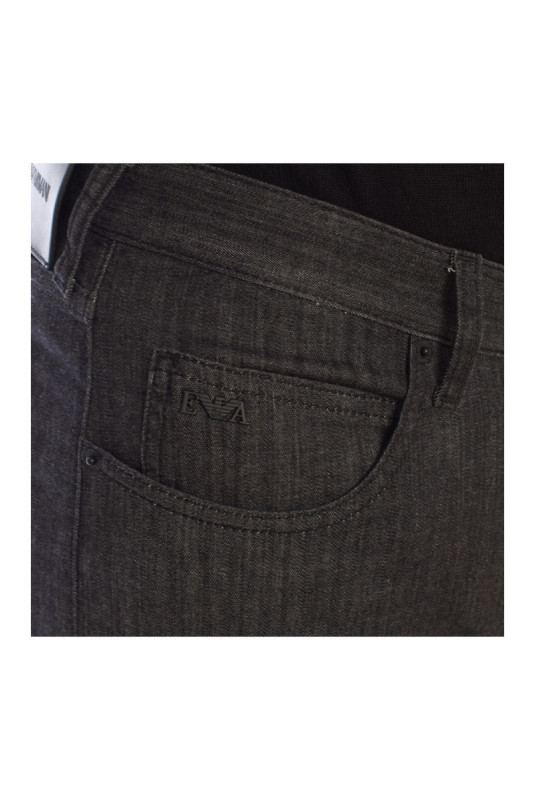 Jean slim homme noir