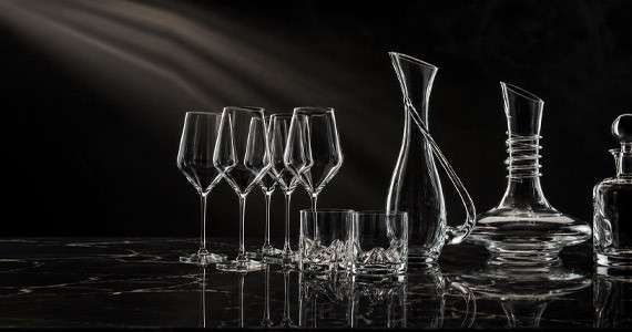 VERRES ET CARAFES