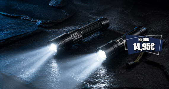 LAMPE TORCHE SURPUISSANTE